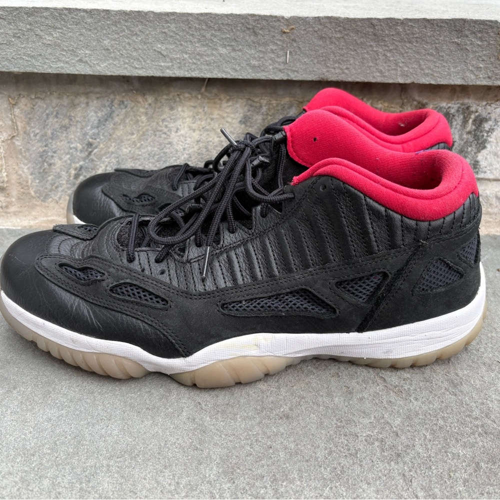 Nike Air Jordan Retro 11 Size 14 Low IE “Bred”‎